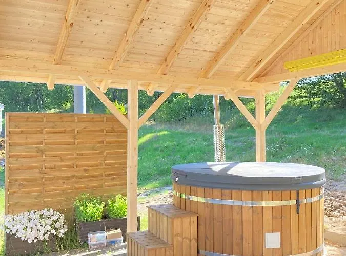 Kaszuby Zacisze Bed & Breakfast