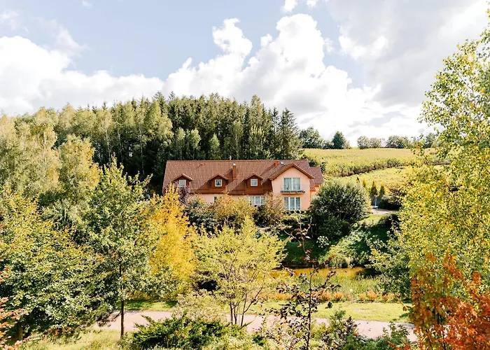 Kaszuby Zacisze Bed & Breakfast 3*